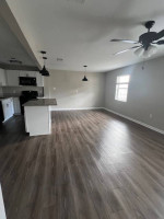 Spacious 1 bed room Ingleside Gardens