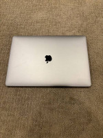 MacBook Pro 15” Touchbar