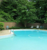 PET FRIENDLY 2 BEDROOM AVAILABLE NOW!