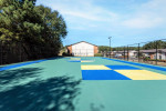 Happiness awaits you! 2 bed, 2 bath, 984 sqft!