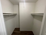 1 Bed - 10th Floor - Water View