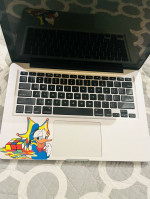 13-Inch Apple MacBook Pro Late 2011 lanzó
