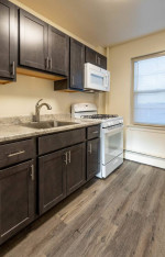 Wall-to-Wall Carpeting, Pet Friendly, 1bd 1ba