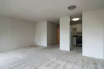 Spacious studio with 24hr doorman & huge gym, pool, sundeck