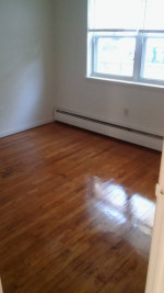 2 Bedroom Apt 1st Floor Heat & hot Water Included