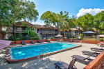 Work w/Low Credit/ 1 or 2 Bedrooms /Large screened lanais