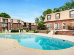 On-Site Laundry Facilities, Private Balconies/Patios, Clubhouse