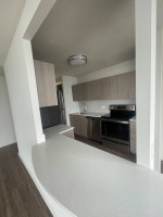 Wonderful 1 bed with doorman and heated outdoor pool