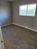 Looking to Move?! Look No Further!