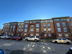 Spacious 1 Bedroom available in Apr ! Pay only electric! Free parking!