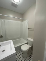 #420 Newly renovated 1-bedroom historic apartment