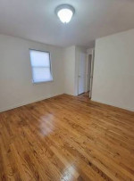 Great 2 Bedroom, 1.5 Bath APT for Rent