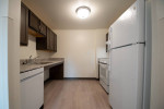 2-bedroom Available Immediately at Silver Park West!