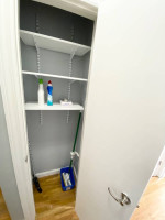 HUGE 3BR APT WITH W/D & DISHWASHER! 3 KING-SIZED ROOMS! NO FEE!