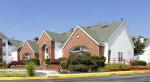 1 Bed, Ceiling Fans, Clubhouse With Coffee Bar