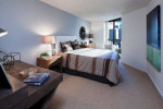 Deluxe 1 bed with balcony, heated pool, gym, door staff, dry cleaners