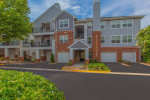 in Fairfax VA, 2/BD 2/BA, Views Available