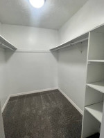 1 BEDROOM 1 BATH - SPACIOUS FLOOR PLAN - WONT LAST LONG!