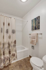 Commuter Friendly Location!