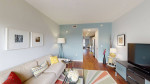 Comfortable 2 bed, 2 bath, prime location!