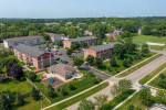 Fantastic location! A spacious 800 sq ft 2 bed is waiting for you!