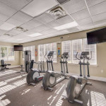 2bd 2ba, In-unit washer/dryer, In Lincolnia