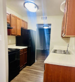 Spacious comfortable 1024 sqft, 2 bed, 1.5 bath only steps away campus