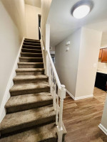Spacious comfortable 1024 sqft, 2 bed, 1.5 bath only steps away campus
