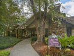 A picture is worth a thousand words! Check this 1 bed 1 bath out!