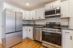 **Beautiful, all renovated 2 bedroom apartment in downtown!!