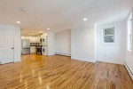 **Beautiful, all renovated 2 bedroom apartment in downtown!!