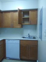 Beautiful Studio in a great neighborhood! Ready to view now!
