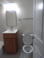 Beautiful Studio in a great neighborhood! Ready to view now!