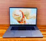  MacBook Pro 16” 2019 2.3Ghz 8core i9 16GB RAM 1TB SSD AMD Radeon Pro