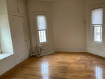Upper Floor 1 Bedroom in Mount Vernon Mid-Town! *Free Rent Specials*