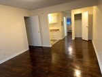 NO FEE Spacious 1st FL 1BR,H+HW,Big Rooms,2 Blks Blvd East