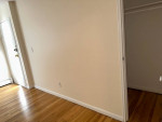 NO FEE Amazing Price 1BR,2nd FL,H+HW,Big Rooms,2 Blks Blvd East