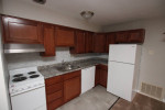 Tons of SPACE and SUN in this 2 bedroom apartment!!
