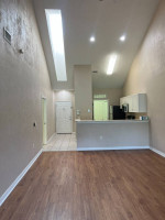 2 BEDROOM 2 BATH APARTMENT AVAILABLE!!