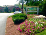 On site laundry, pet friendly large dogs welcome, off street parking!
