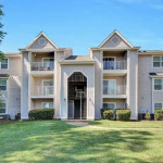 $1603-One Bedroom with a Washer and Dryer