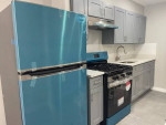 Newly Renovated 2 bedroom With Amazing Natural Light !!!