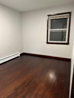 Minutes to NYC!! Passaic2 bed/1 bath Apt with hardwood floors !!!