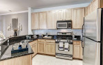 Lovely 1 Bedroom Apartment-- Great Location!