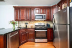 */-Beautiful 2 bedroom condo located in Jersey City Heights!!