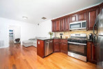 */-Beautiful 2 bedroom condo located in Jersey City Heights!!