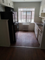 GREAT HYDE PARK LIVING @ LOWER PRICES!