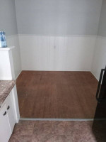 GREAT HYDE PARK LIVING @ LOWER PRICES!