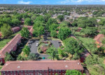 Central Air Conditioning, Clubhouse, Kitchen Island