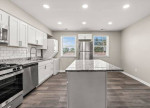 Central Air Conditioning, Clubhouse, Kitchen Island